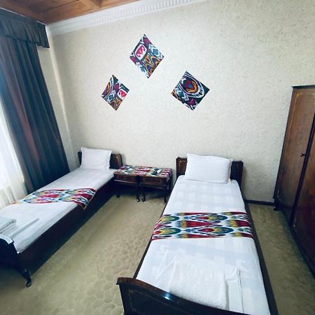 Omar Family Resort Buchara Exteriör bild