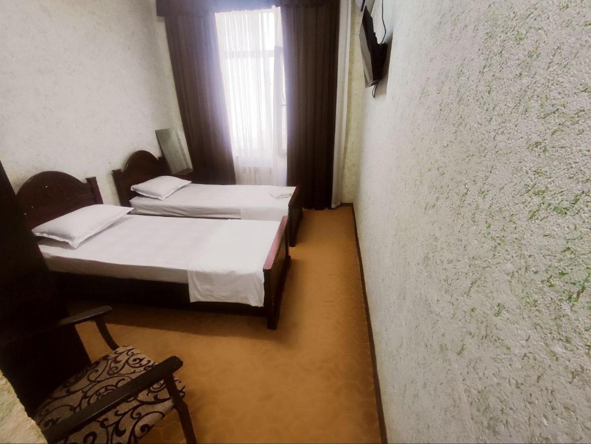 Omar Family Resort Buchara Exteriör bild