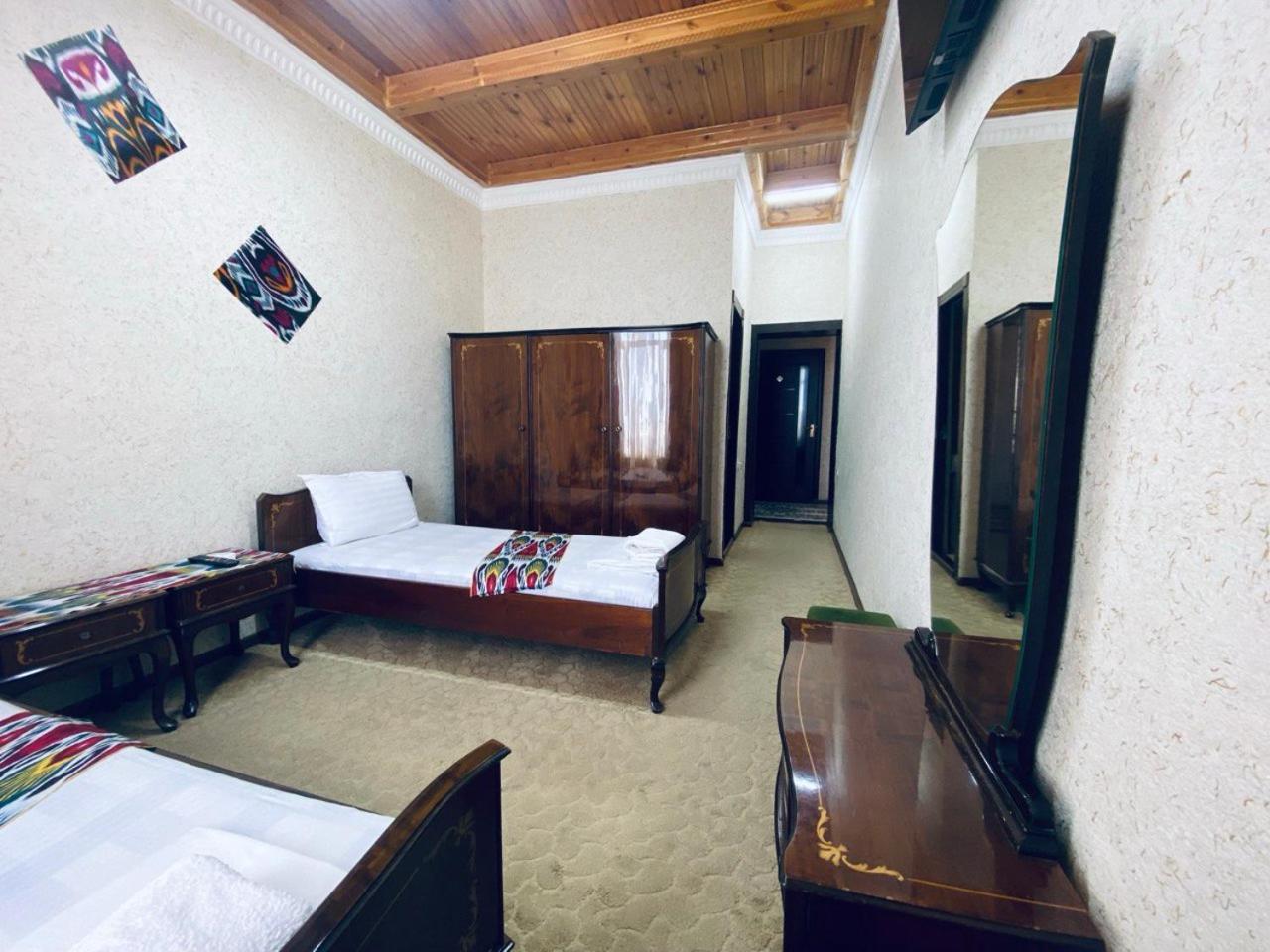 Omar Family Resort Buchara Exteriör bild