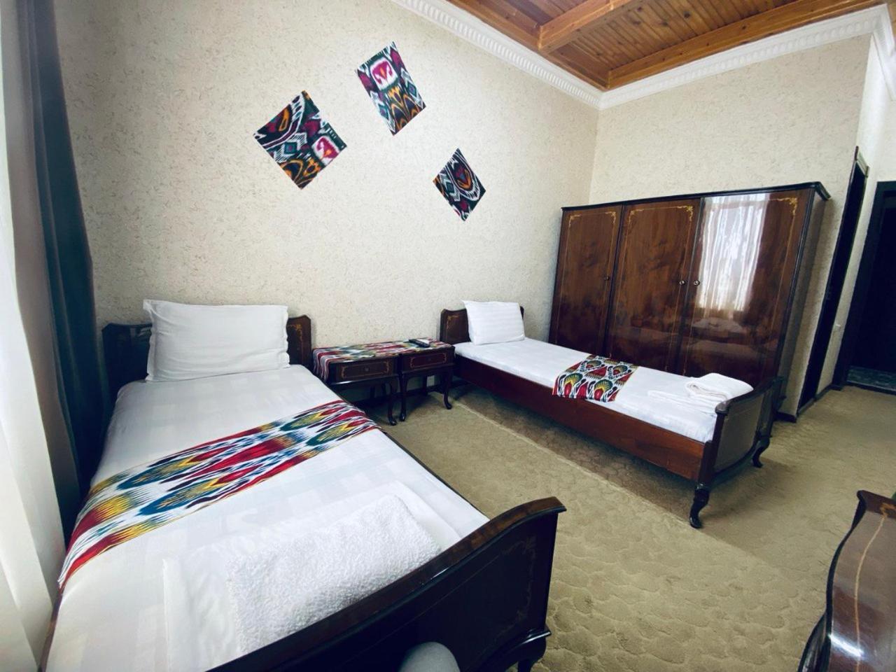 Omar Family Resort Buchara Exteriör bild